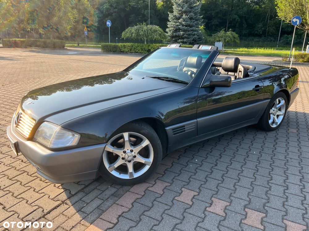 Mercedes-Benz SL - 1