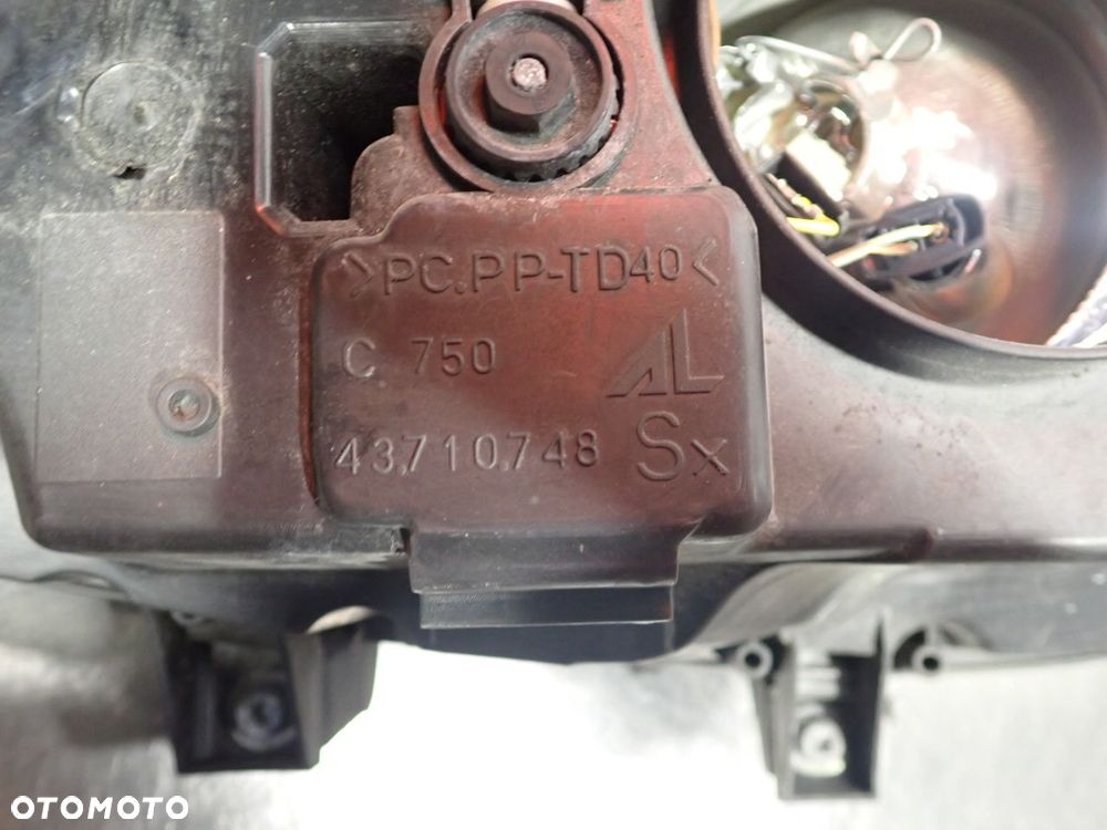 LAMPA LEWA PRZEDNIA FIAT BRAVO II - 12