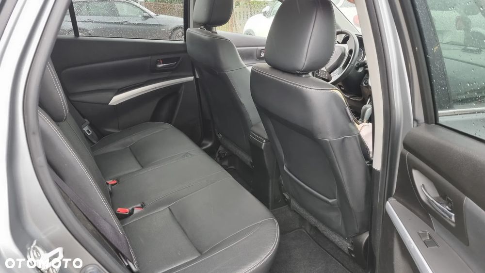 Suzuki SX4 S-Cross 1.6 DDiS TCSS 4x4 Comfort+ - 27