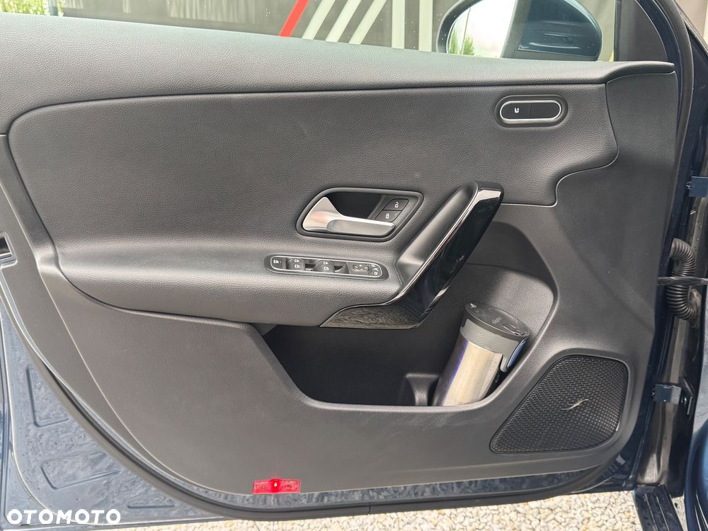 Mercedes-Benz Klasa A 180 Style 7G-DCT - 13