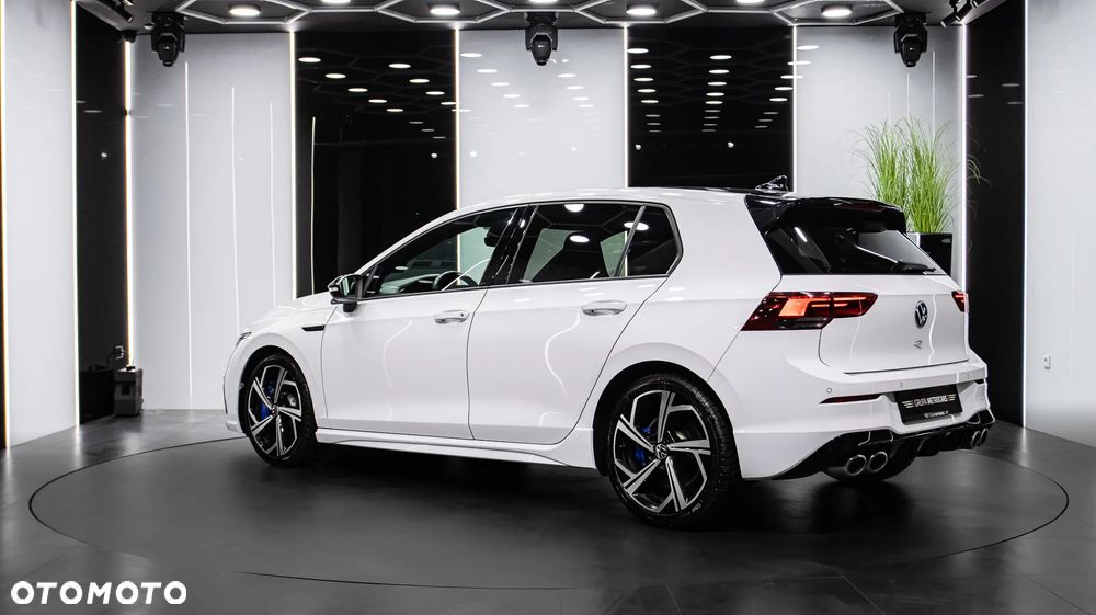 Volkswagen Golf 2.0 TSI 4Motion R DSG - 8