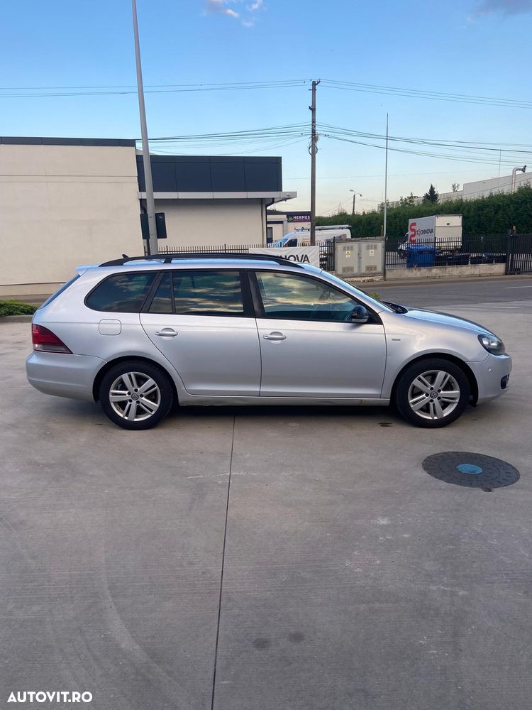 Volkswagen Golf 2.0 TDI DPF MATCH - 10