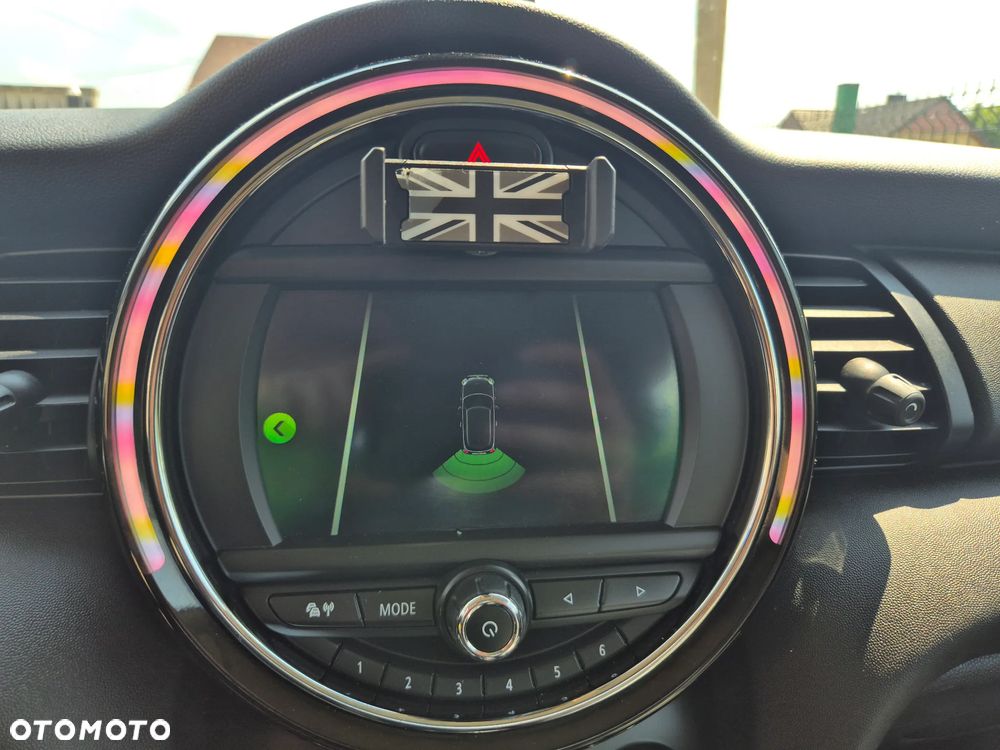 MINI ONE 60 Years - 13