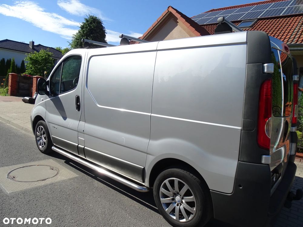 Renault Trafik 2,0 DCI 115 KONI L1 H1 Klima -sprawna, HAK, Automat , Relingi dachowe ,paka 2,40 m. - 16