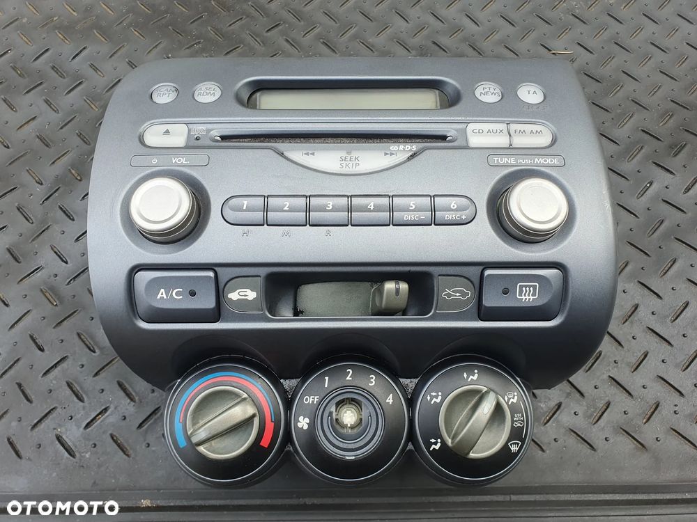RADIO HONDA JAZZ II 1.2 39100-SAA-G112 - 1