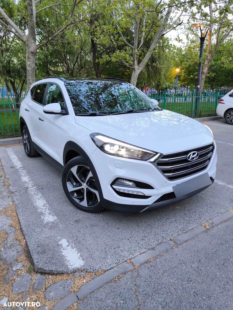Hyundai Tucson 2.0 CRDI 4WD Automatik Style - 2