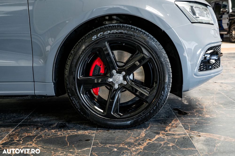 Audi SQ5 3.0 TDI quattro tiptronic competition - 13