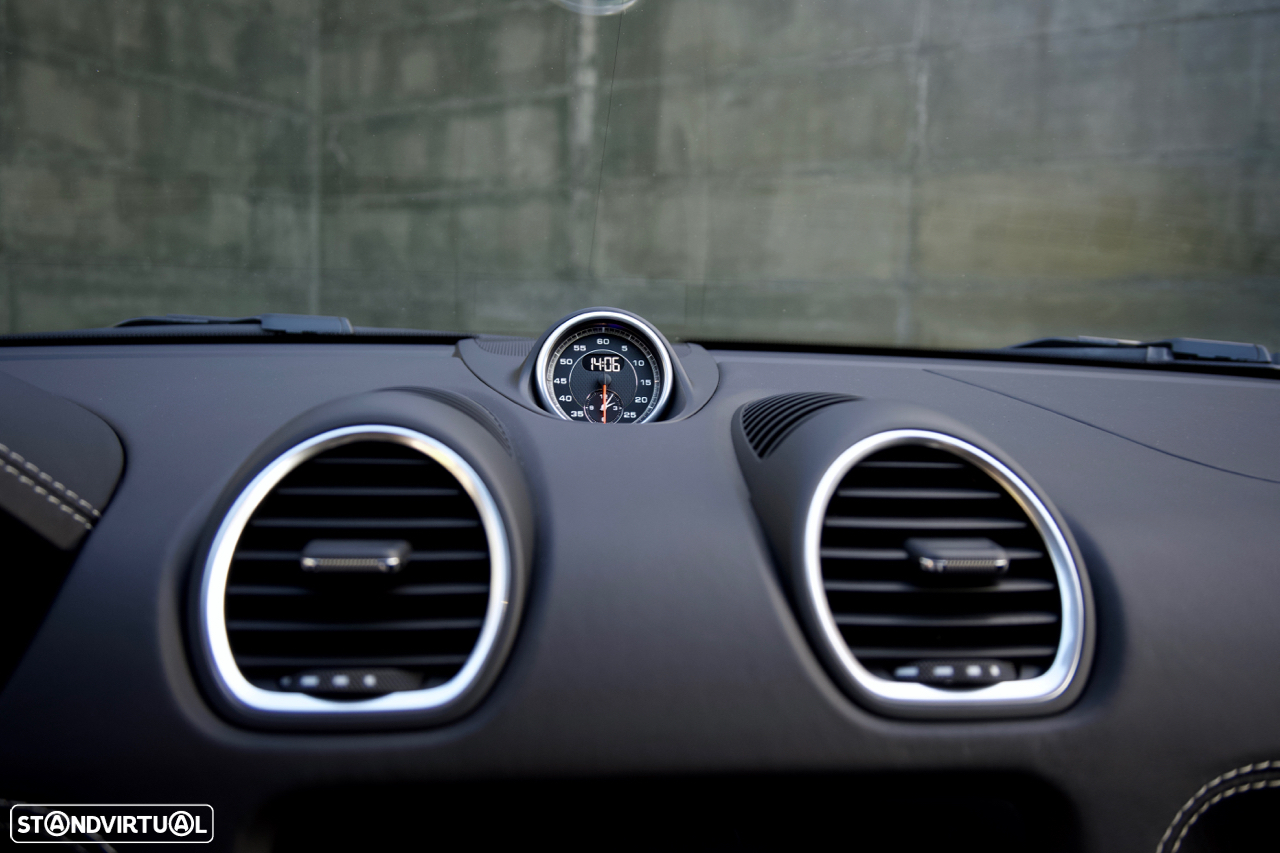 Porsche 718 Boxster 4.0 GTS PDK - 33