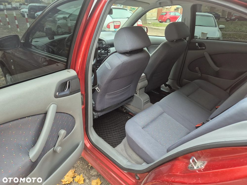 Skoda Octavia 1.6 Classic - 11