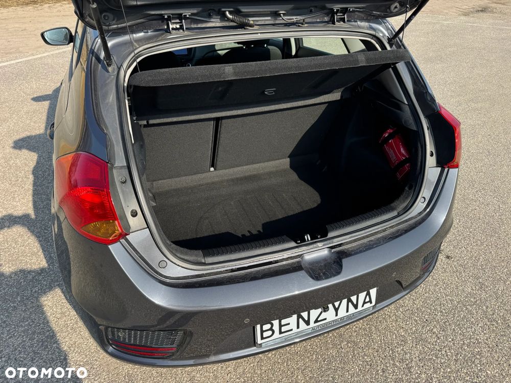 Kia Ceed 1.4 CVVT Dream Team Edition - 7