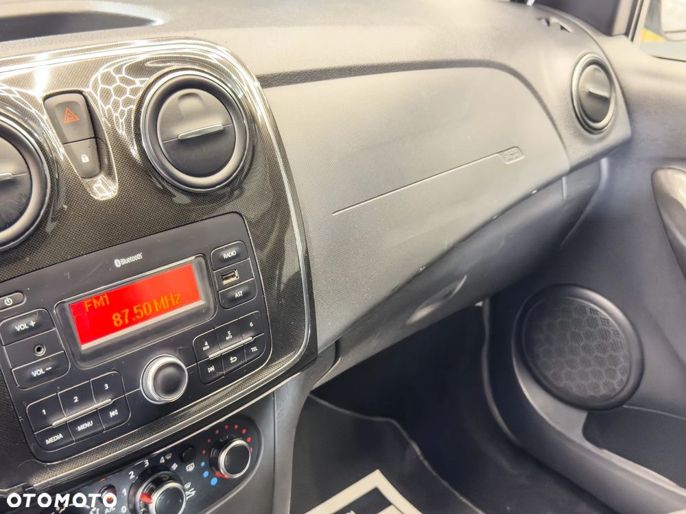 Dacia Sandero TCe 90 LIVE - 30