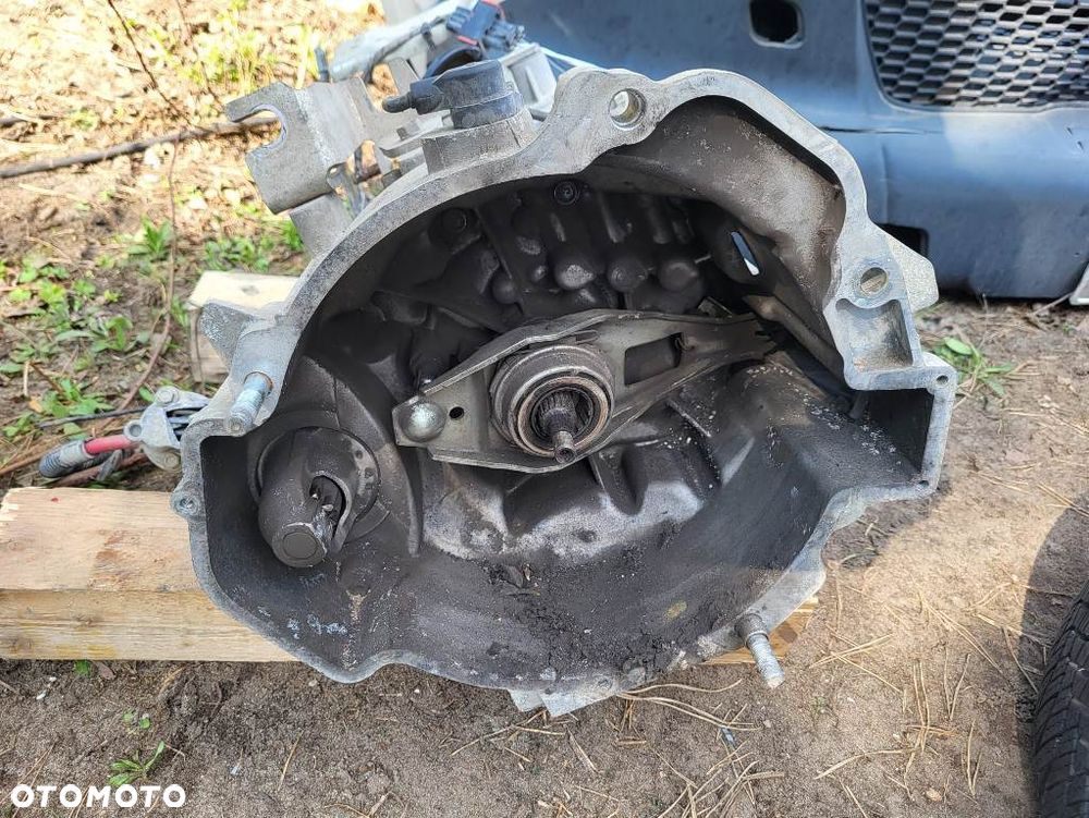 Piaggio Porter Skrzynia biegów kabina Skrzynia Silnik Sprzegło Wtryski koła felgi - 2