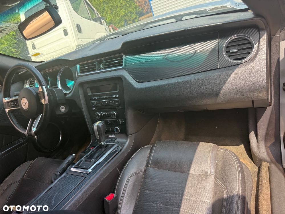 Ford Mustang 3.7 V6 - 10