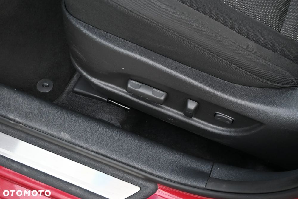 Hyundai i40 1.6 GDI Style - 29