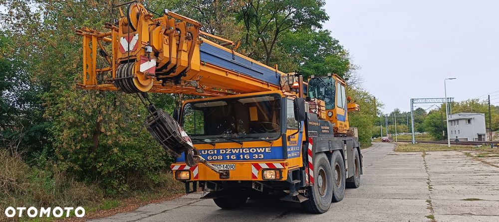 Liebherr LTM1050 - 12