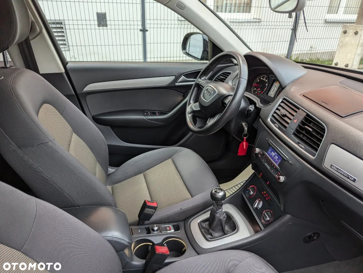 Audi Q3 2.0 TFSI Quattro - 10
