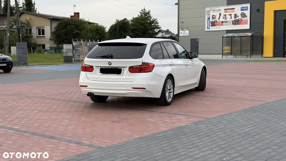 BMW Seria 3 - 14