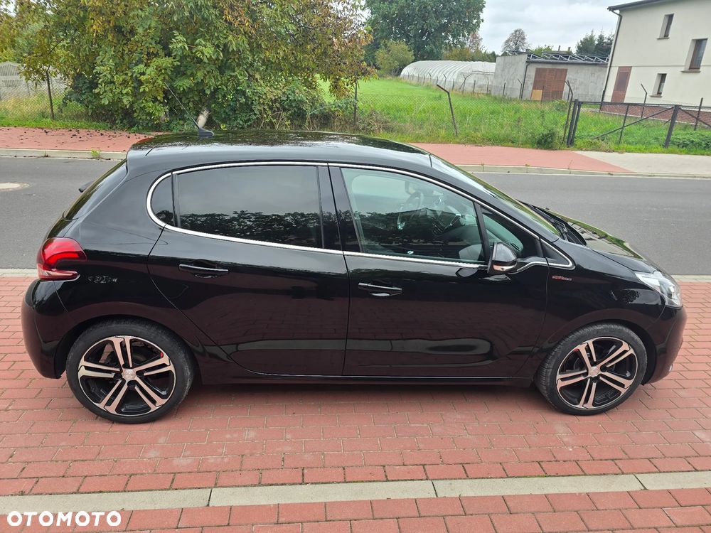 Peugeot 208 1.5 BlueHDi GT Line S&S - 11