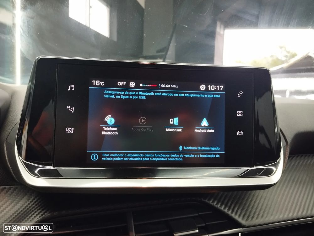 Peugeot 208 1.2 PureTech Active Pack - 24