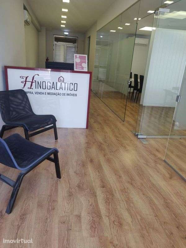 Arrendo Escritorio no lugar Azenha em Guieifães Maia - Grande imagem: 3/20