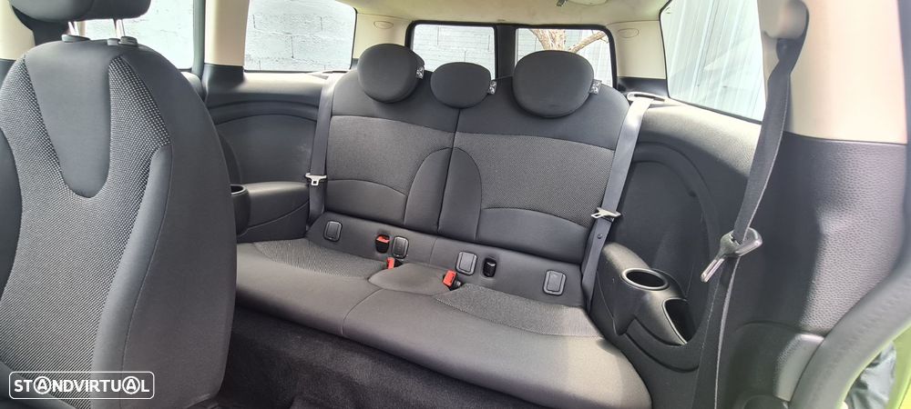 MINI Clubman Cooper D - 8