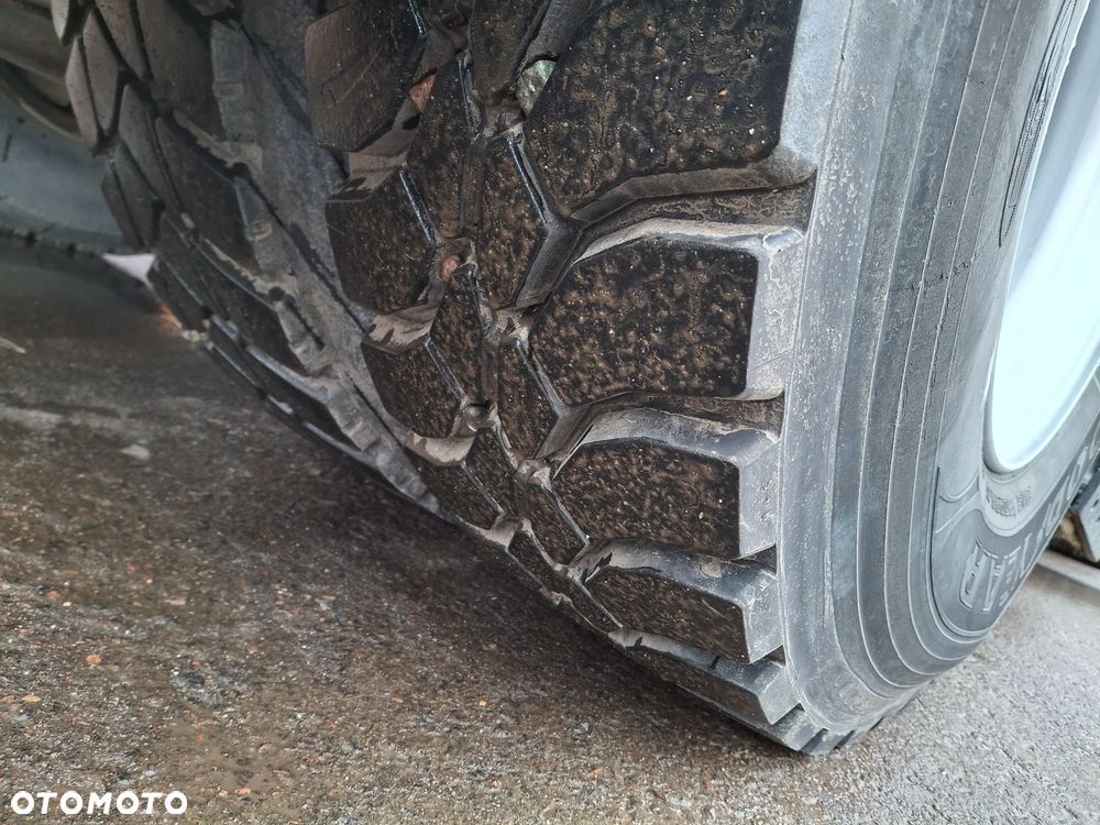 Mercedes-Benz Axor 1829 Zamiatarka FAUN Viajet 2010r EUnited PM10 Karcher Przebieg 76 Tyś KM Euro 5 - 7