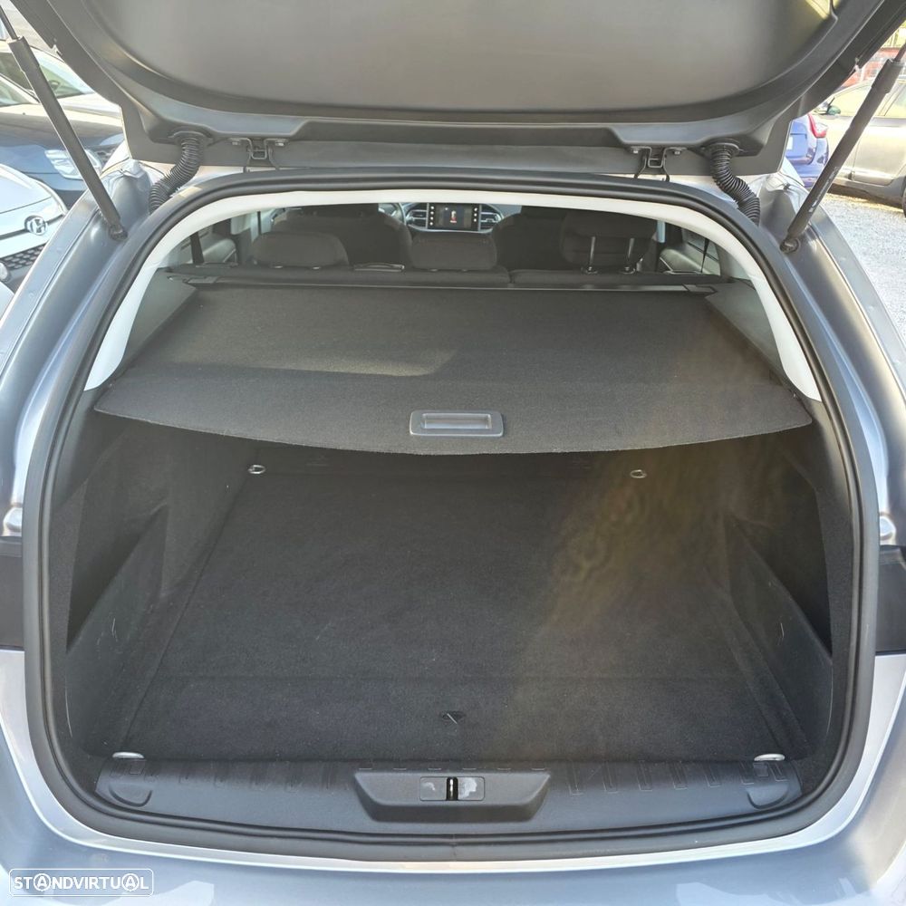 Peugeot 308 SW 1.6 BlueHDi Style J17 - 30