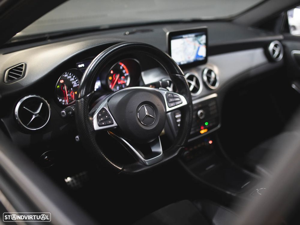 Mercedes-Benz GLA 180 (CDI) d 7G-DCT AMG Line - 17