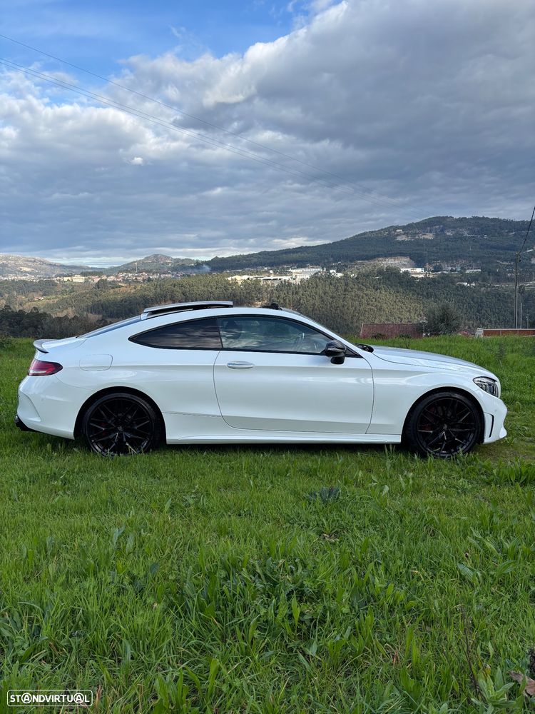 Mercedes-Benz C 300 AMG Line - 3