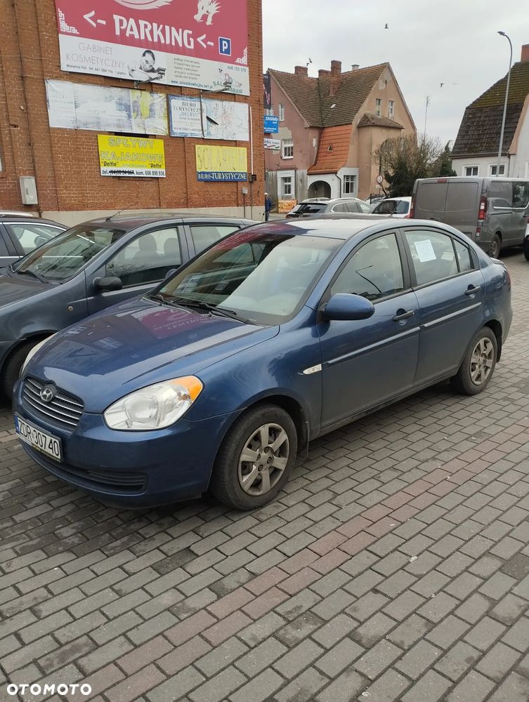 Hyundai Accent 1.5 CRDi Style - 2