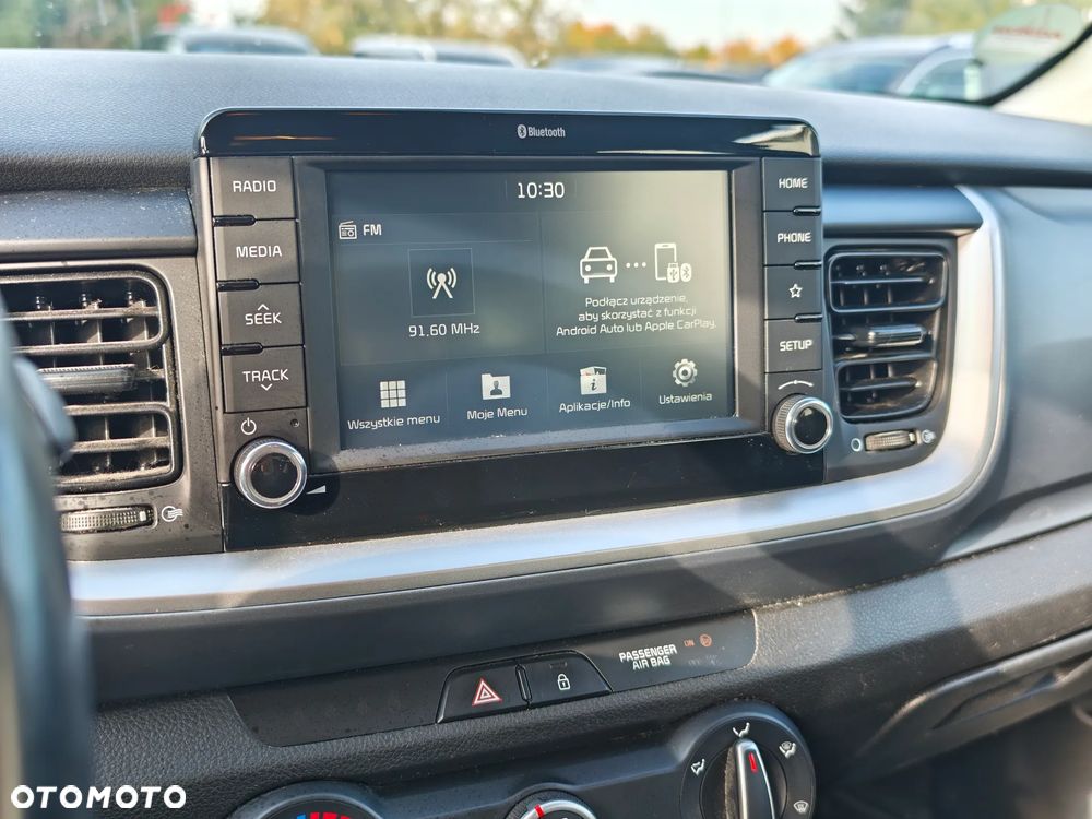 Kia Stonic 1.2 L - 12