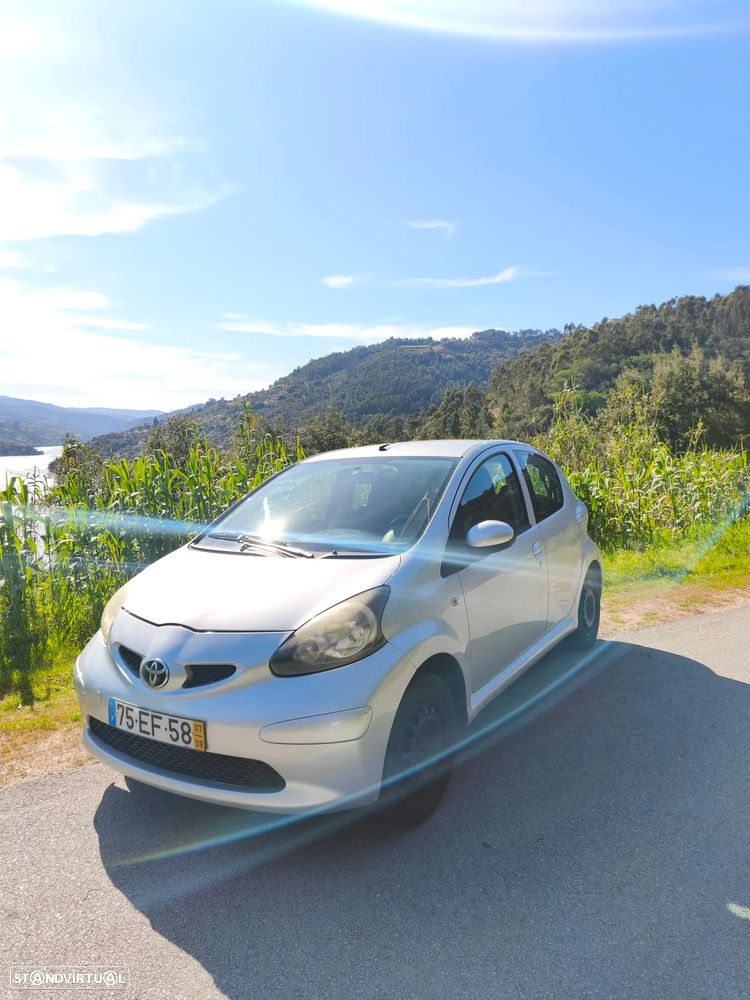 Toyota Aygo 1.0 - 1