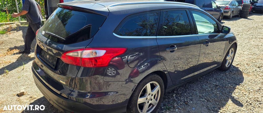 Stop stanga / dreapta aripa Ford Focus 3 combi 2011 2012 / 2013 2014 - 3