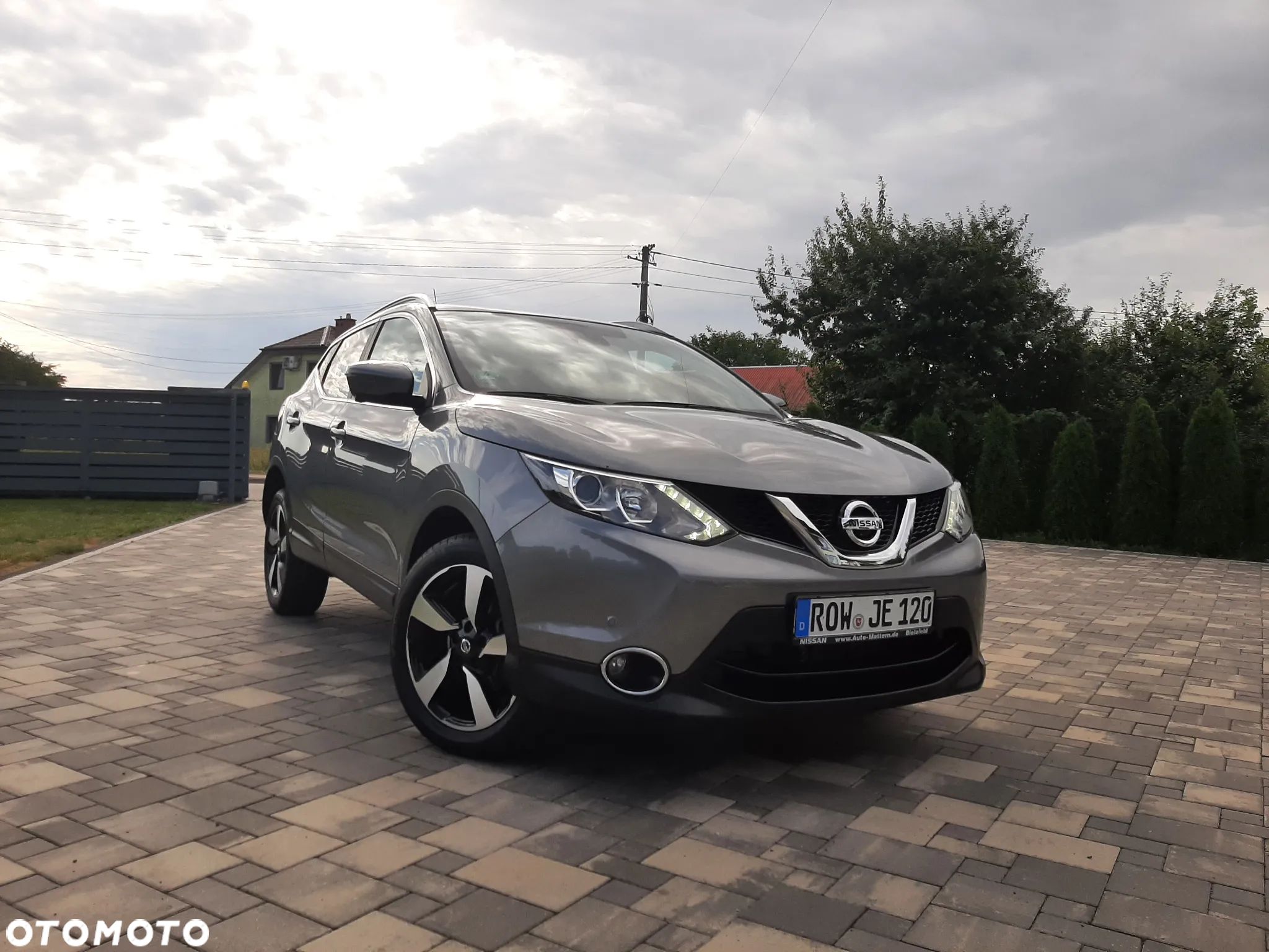 Nissan Qashqai 1.2 DIG-T Tekna Xtronic - 1