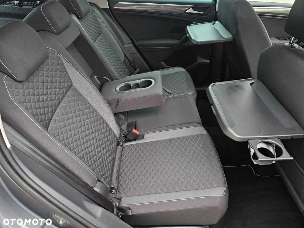 Volkswagen Tiguan - 15