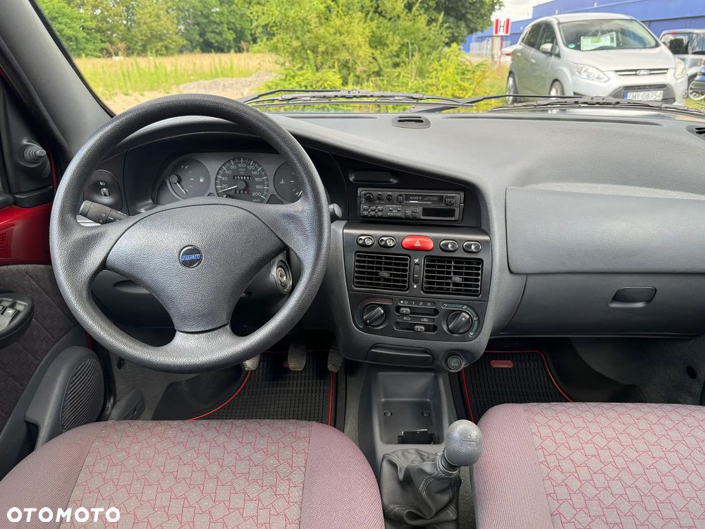 Fiat Siena - 17