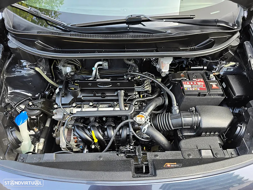 Kia Rio 1.2 CVVT More - 9
