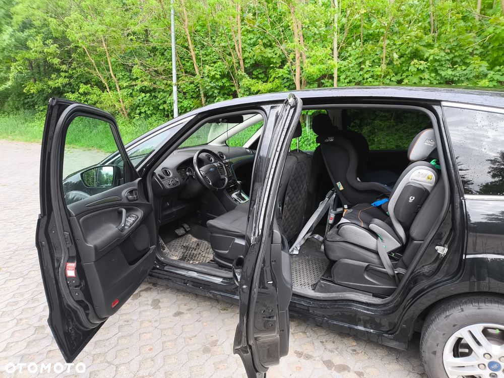 Ford S-Max 2.0 TDCi DPF Titanium - 12