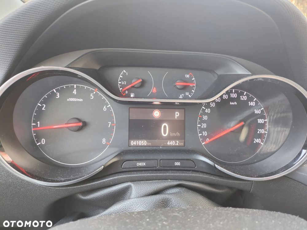 Opel Crossland 1.2 T Elegance - 10