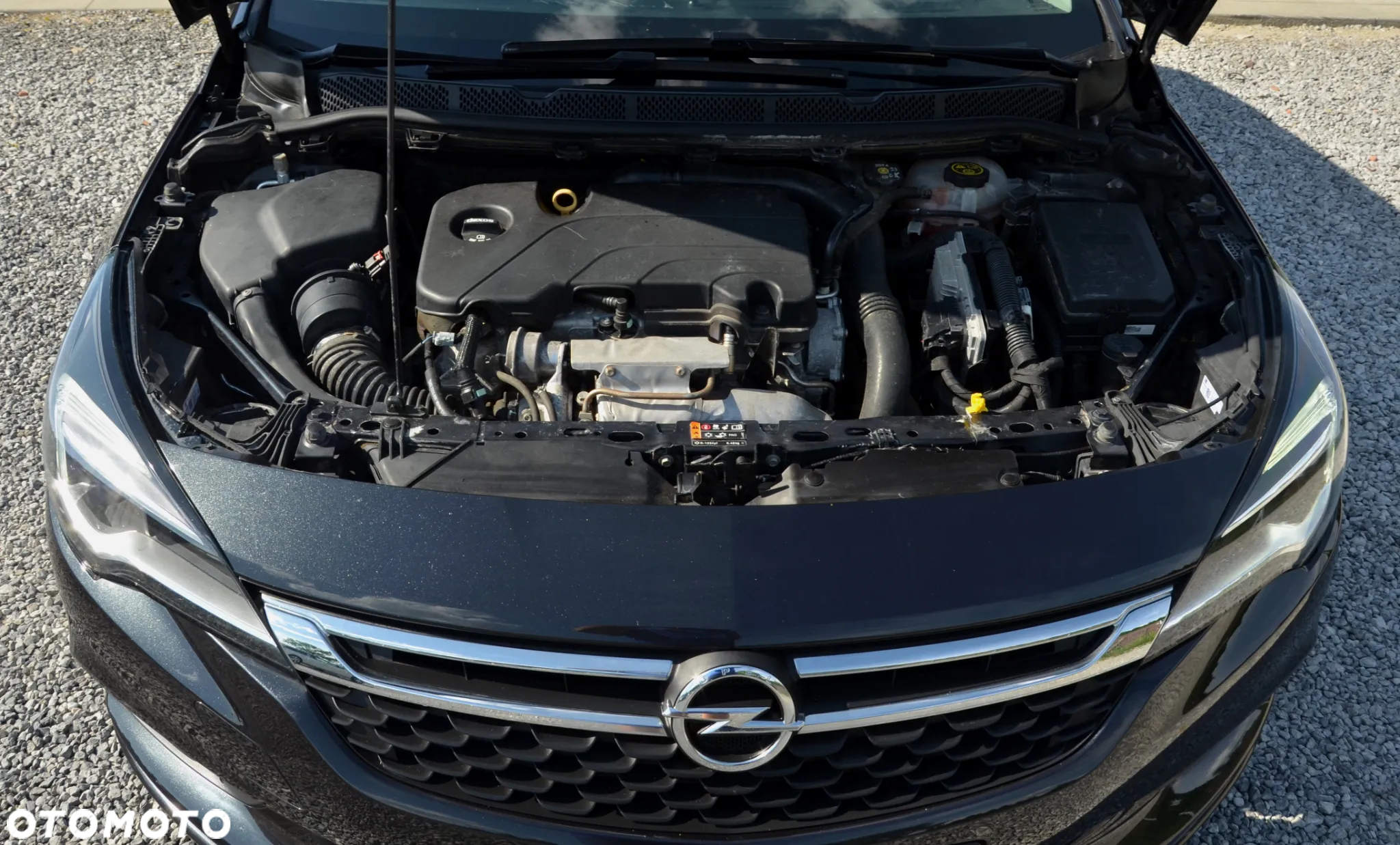 Opel Astra 1.4 Turbo Active - 11