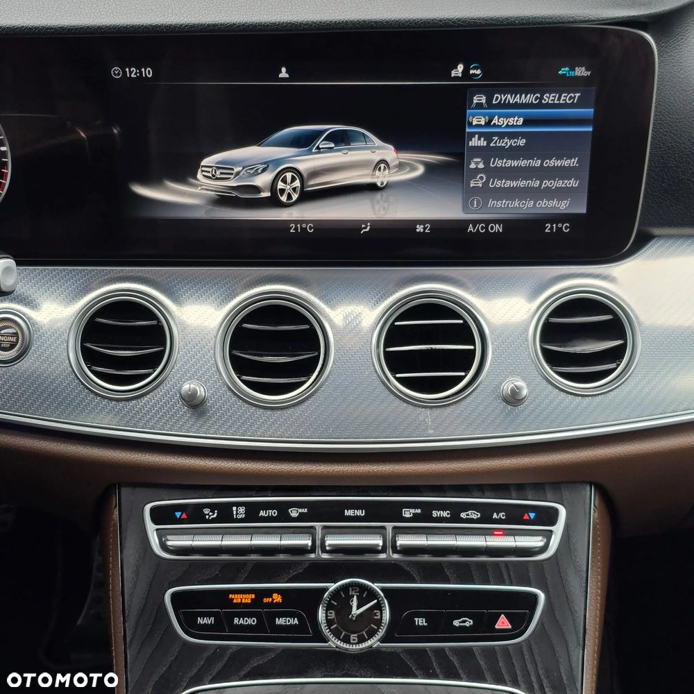 Mercedes-Benz Klasa E 220 d 9G-TRONIC AMG Line - 33