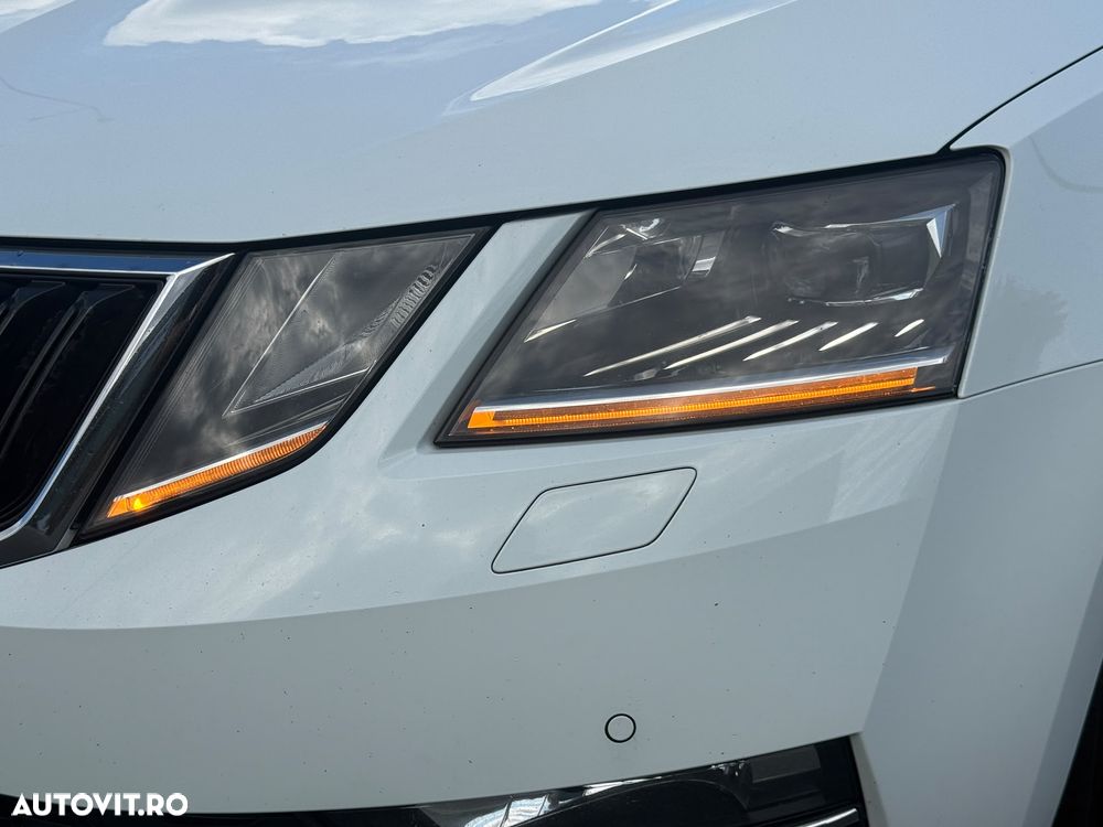 Skoda Octavia 2.0 TDI ELEGANCE DSG - 15