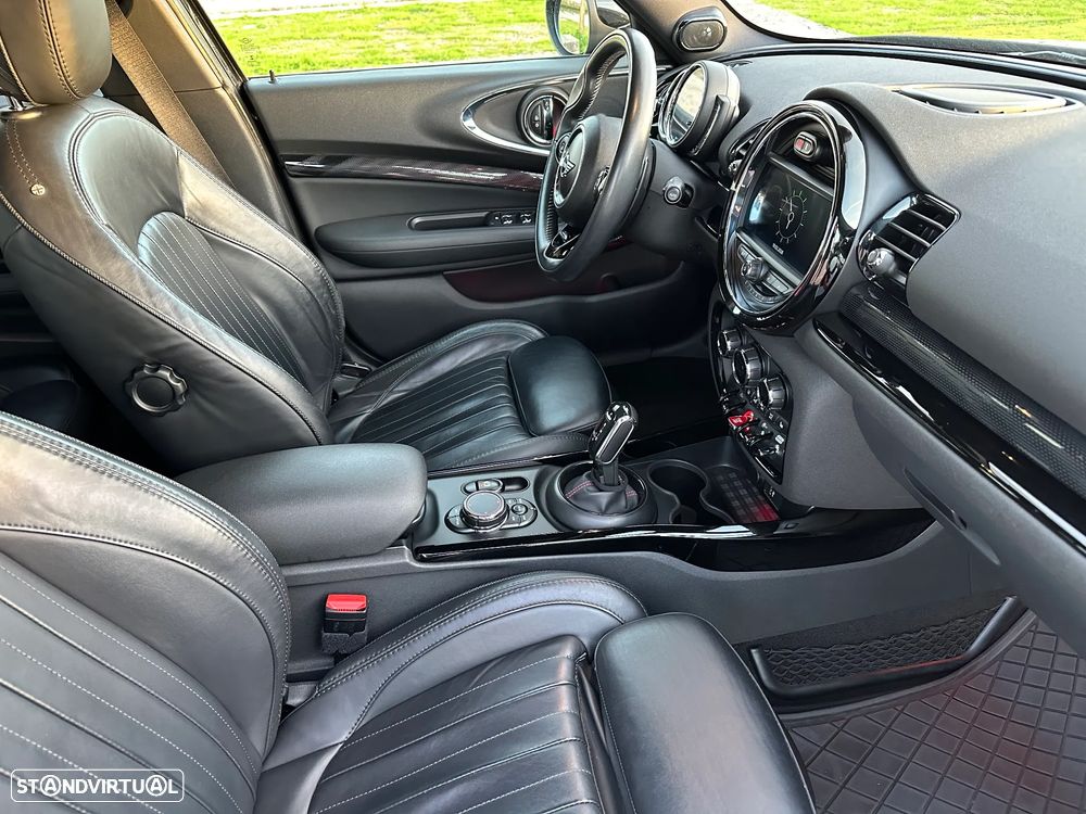 MINI Clubman Cooper SD Auto Desportiva - 32