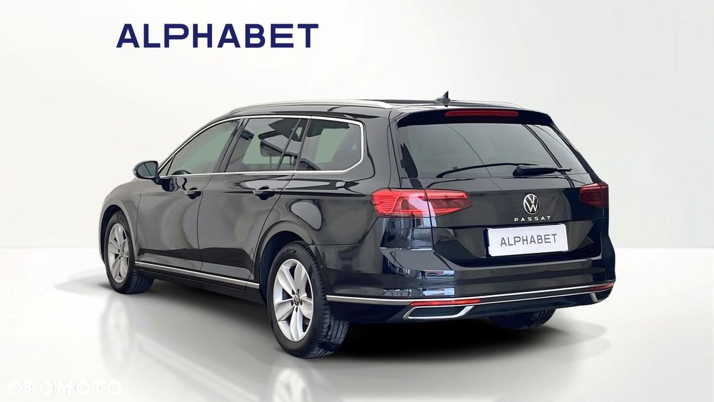 Volkswagen Passat - 3