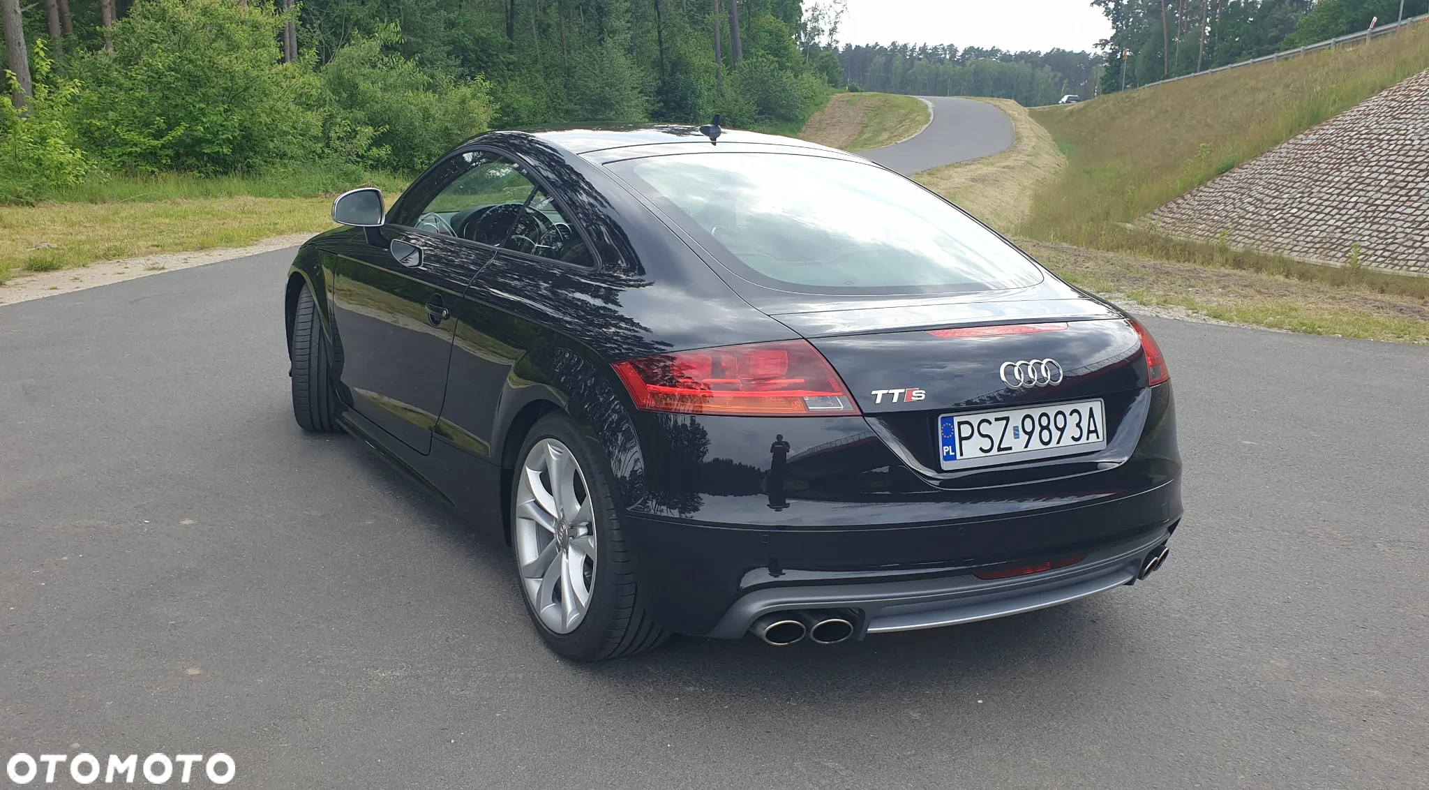 Audi TT S Coupé - 21