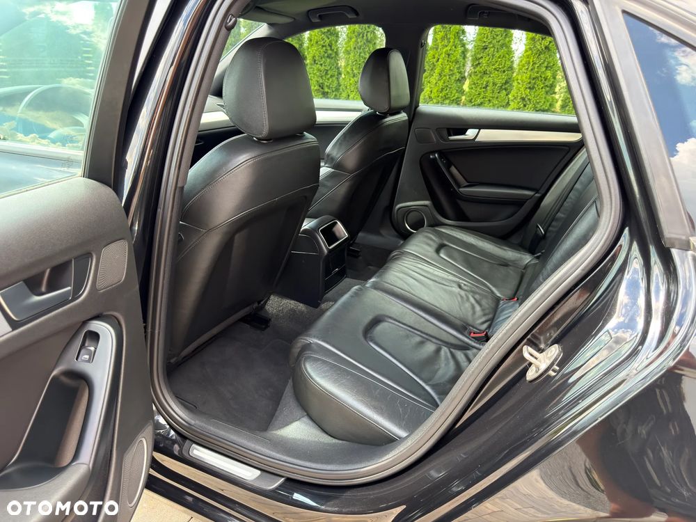Audi A4 Limousine 1.8 TFSI Attraction - 33