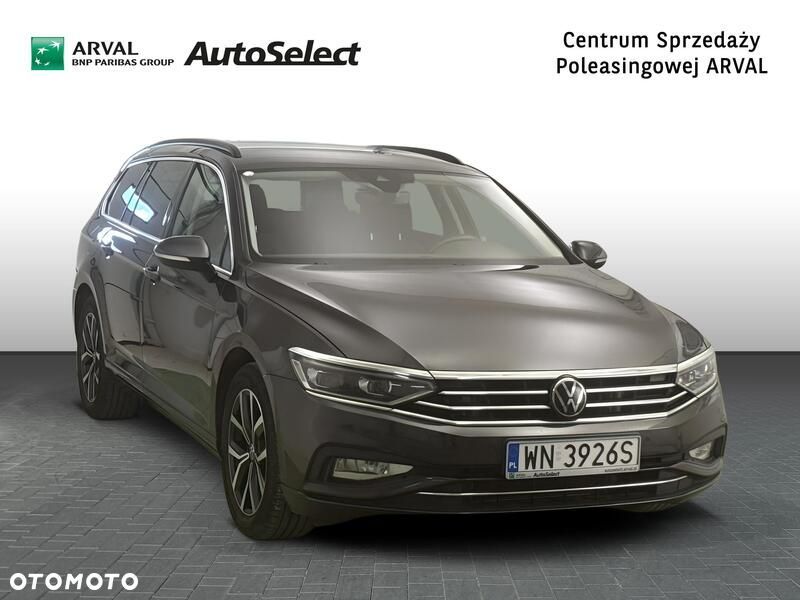 Volkswagen Passat - 9