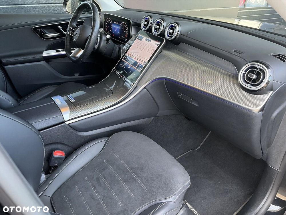 Mercedes-Benz GLC - 13