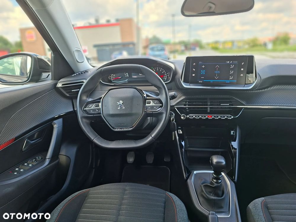 Peugeot 2008 - 24