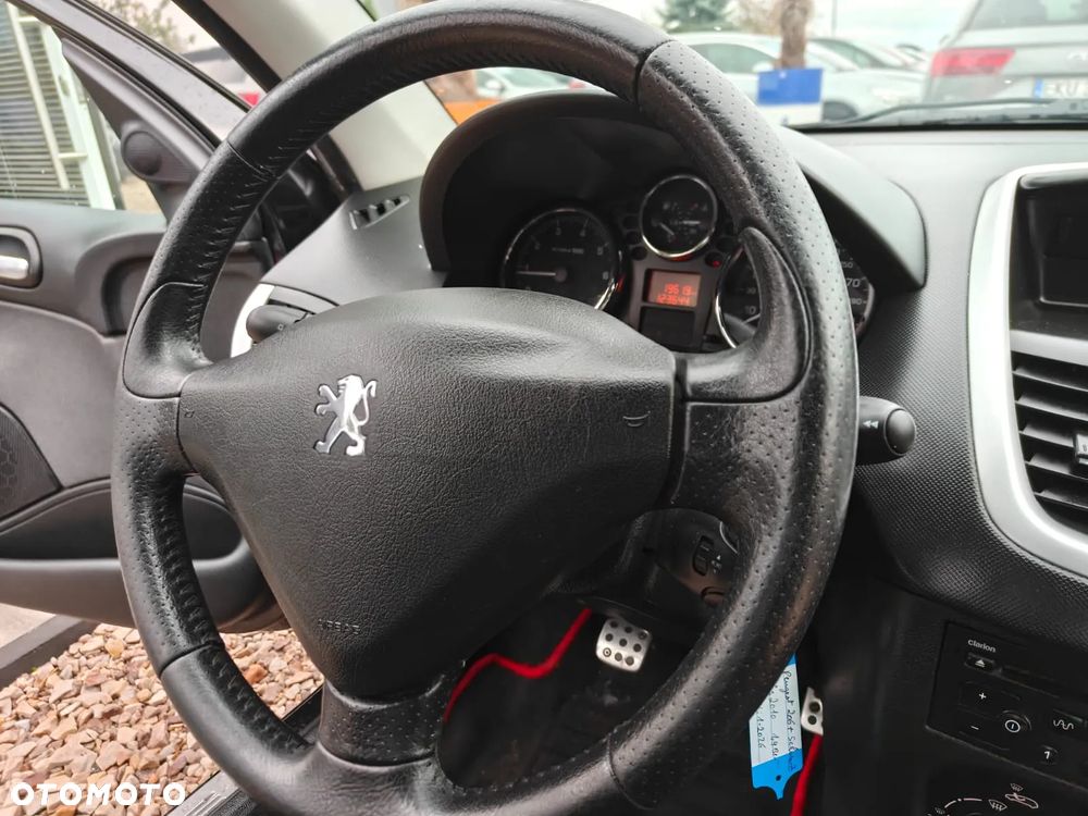 Peugeot 206 plus 206+ 75 Street Racing - 27